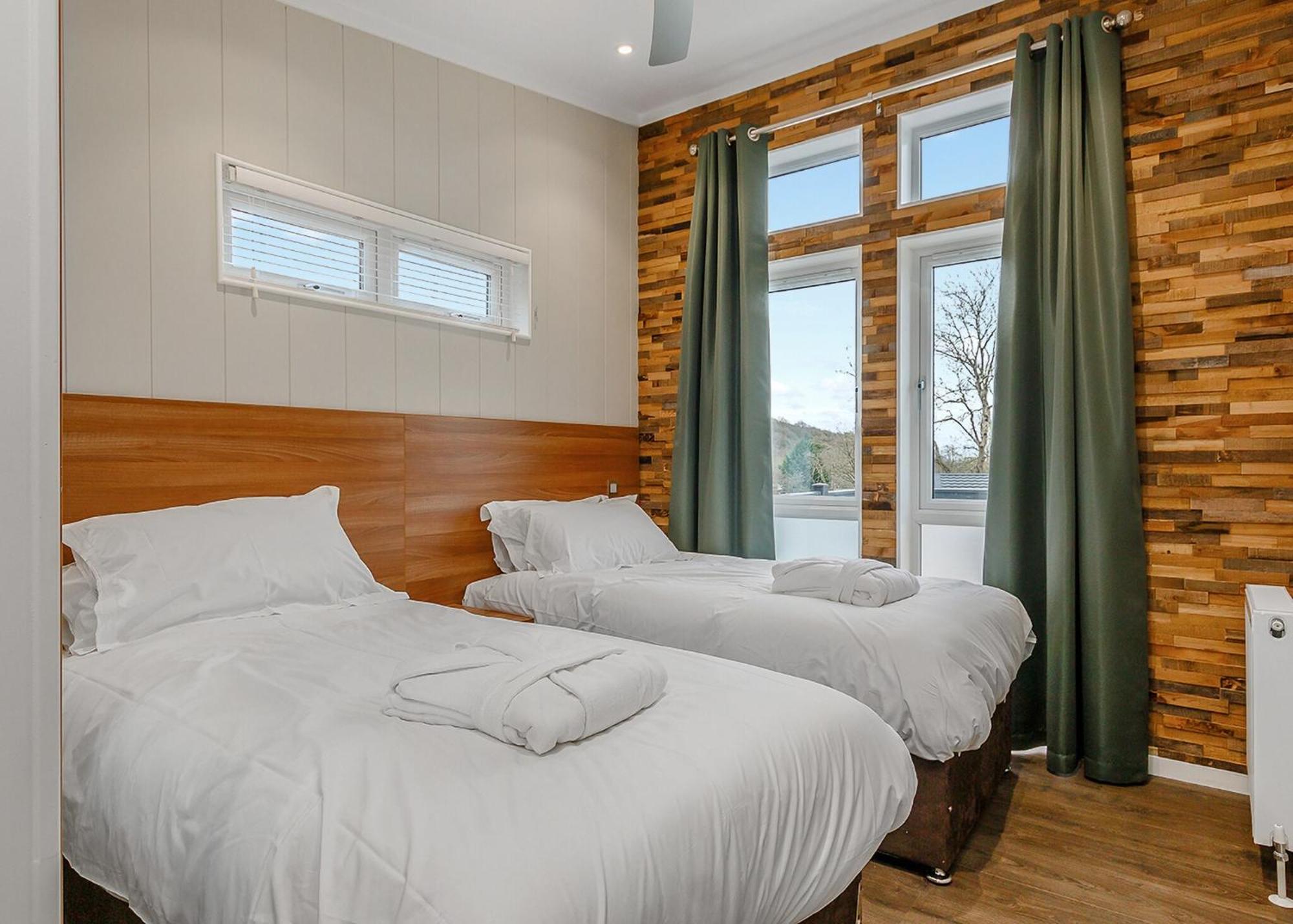 Cheddar Woods Resort And Spa מראה חיצוני תמונה
