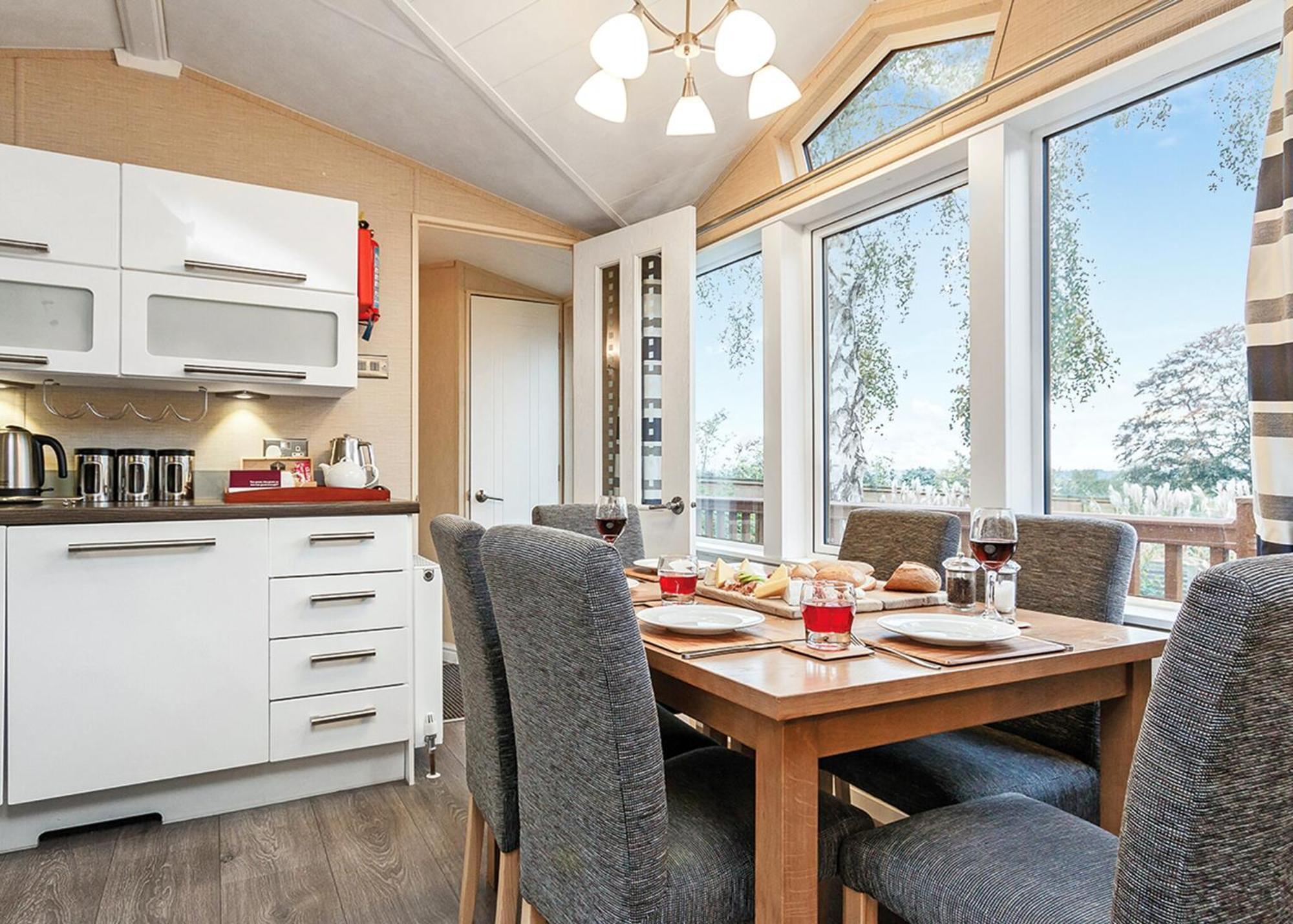 Cheddar Woods Resort And Spa חדר תמונה